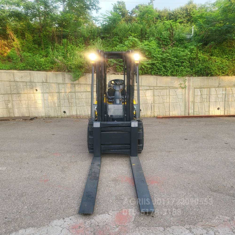 Doosan Forklift 중고지게차 두산 D30S-3 디젤 3톤 지게차 양개식와이드자동발.덧발  사진 6