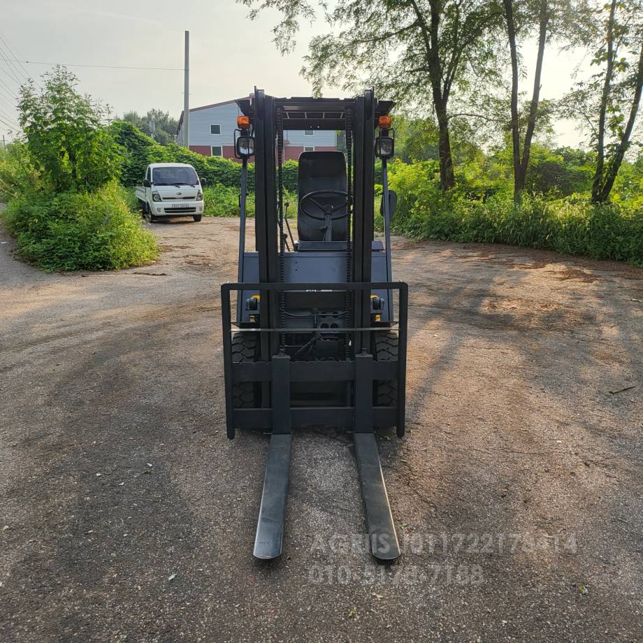 Komatsu Forklift 중고지게차 코마츠  DG15 가솔린 1.5톤 지게차  운전석