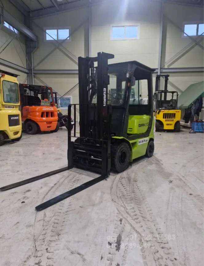 Samsung Forklift 삼성 1.5톤 자동발싸이드쉬프트 장착복합형 가스지게차  앞좌측면