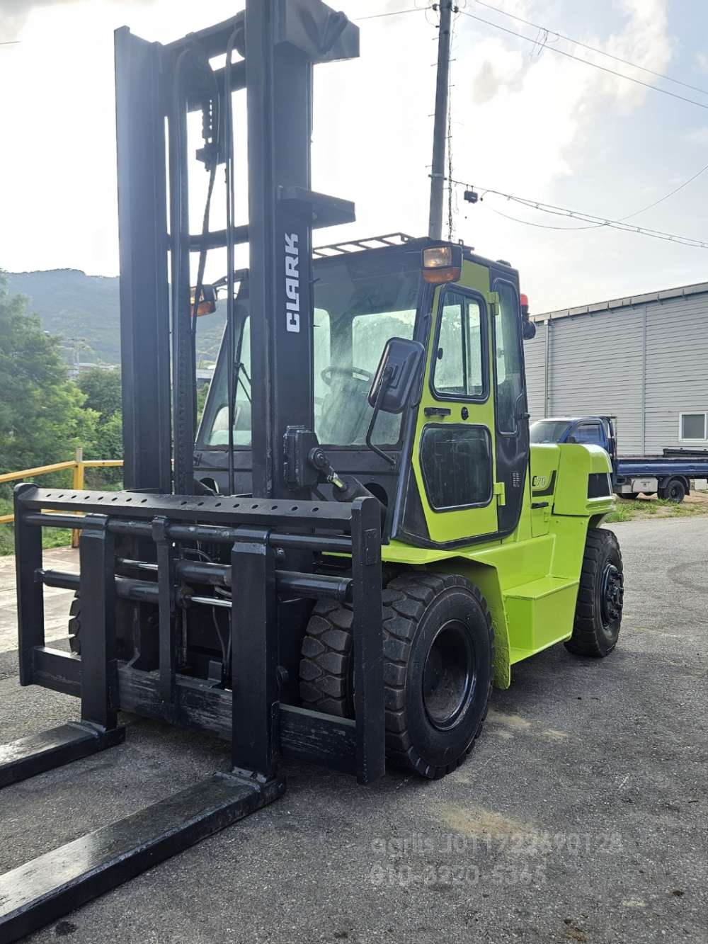 Clark Forklift 7톤 지게차 클라크 디젤 하이4.5M 자동발 캐빈 12년식  앞좌측면