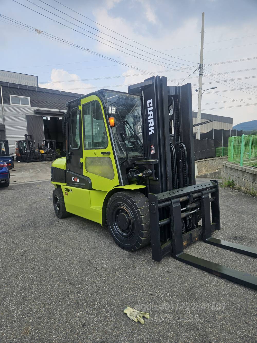  Forklift 삼성C45K듀얼3단중고지게차  측면