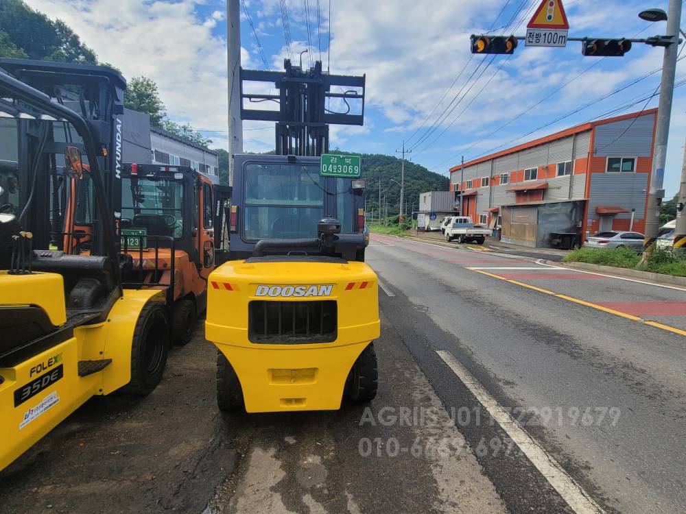 Doosan Forklift 지게차  운전석