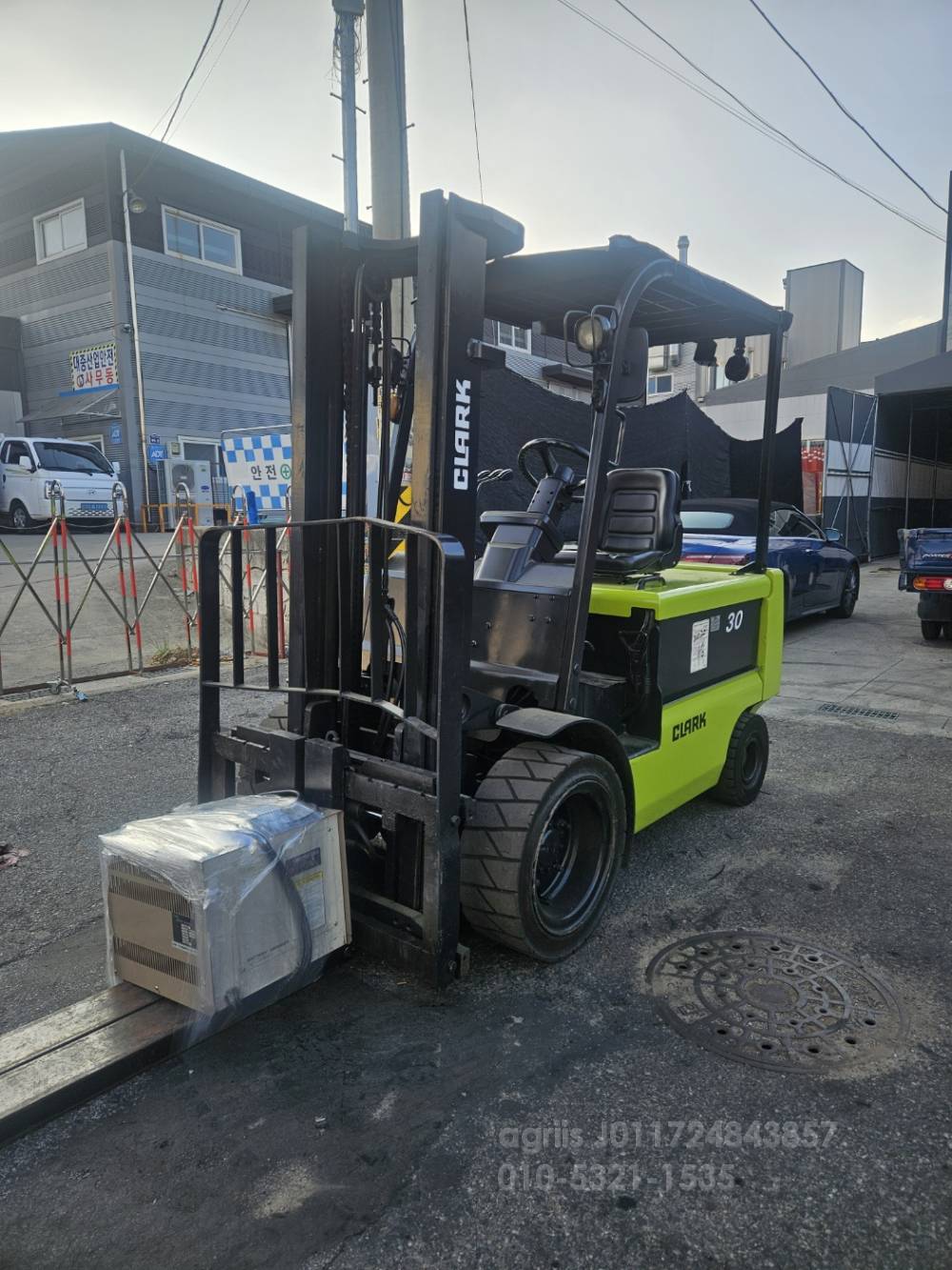 Clark Forklift 클라크EPX3톤사이드쉬프트전동지게차  앞좌측면