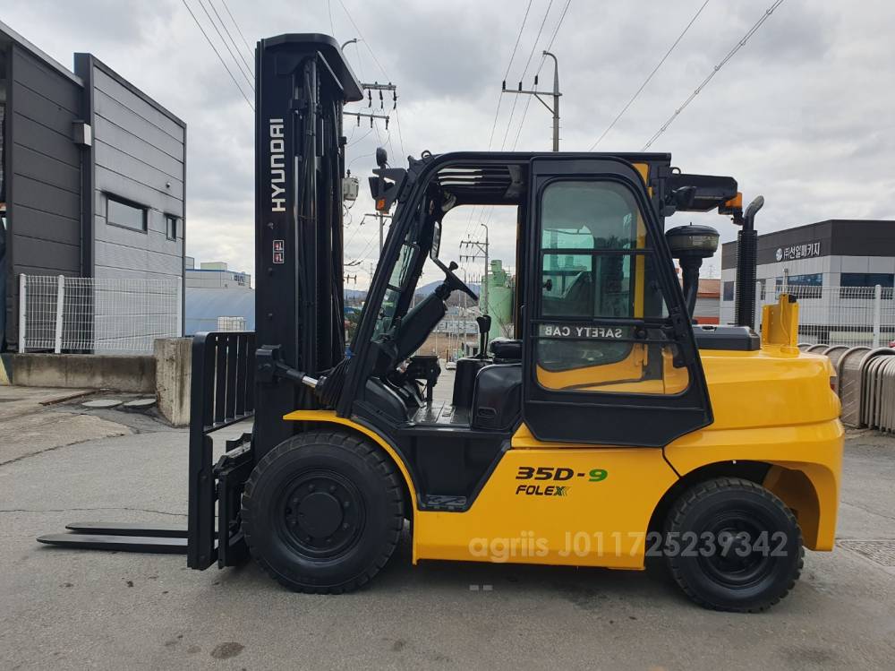 Hyundai Forklift FOLEX   35D-9   뒤우측면