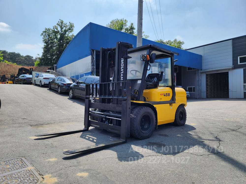 Hyundai Forklift HDF45-3   측면