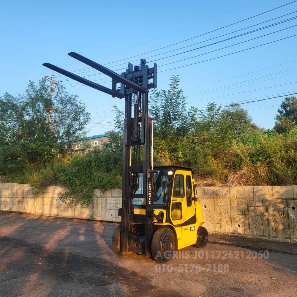 Hyundai Forklift 중고지게차 현대 포렉스35D 디젤 3.5톤 3단 지게차3단자동발캐빈히터덧발  엔진내부