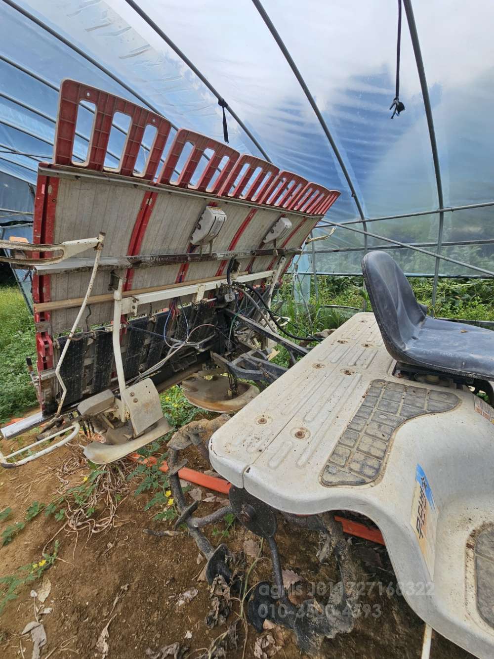 Kukje Rice transplanter RGO-6 (6Rows) 측면