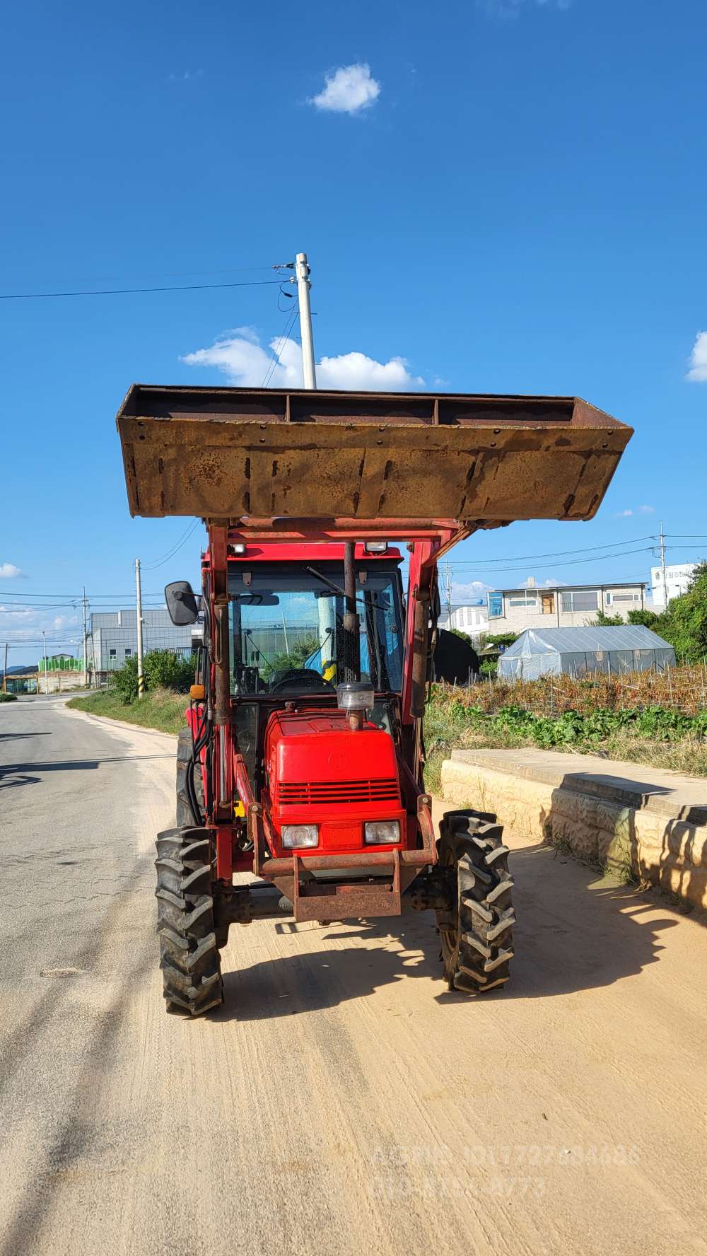 Kukje Tractor F505 (50hp) 앞좌측면