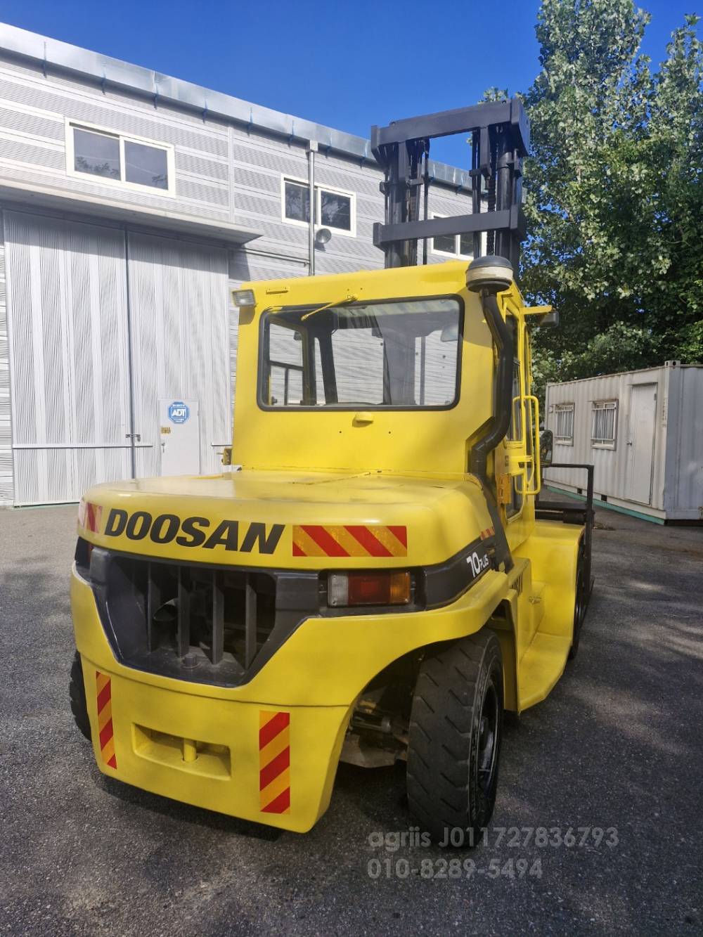 Doosan Forklift 두산7톤 하이마스타 자동발 디젤지게차  측면