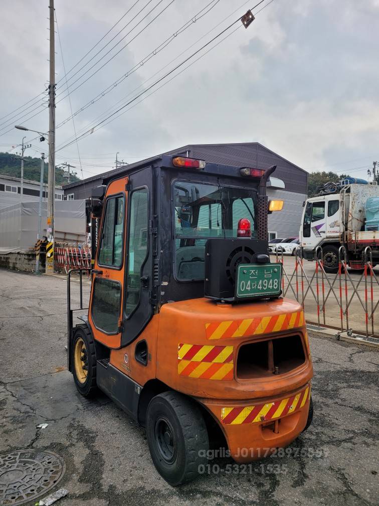 두산 지게차 두산3톤3단풀옵션중고지게차 사진 8