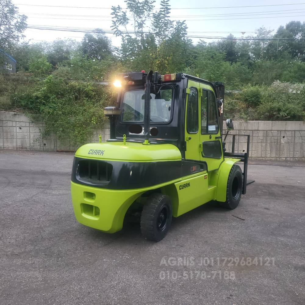 Clark Forklift 중고지게차 클라크 C50K 5톤 3단 지게차더블타이어.자동발.덧발.냉난방.후방   사진 8