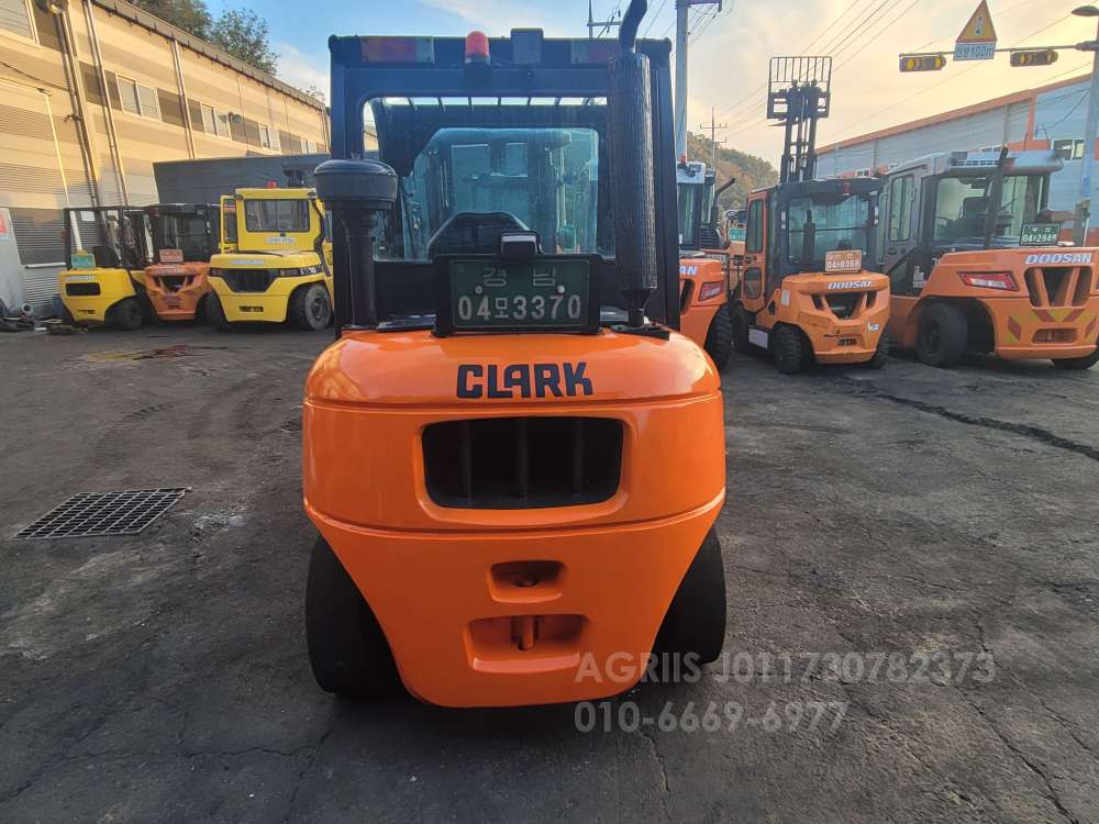  Forklift 지게차  앞좌측면