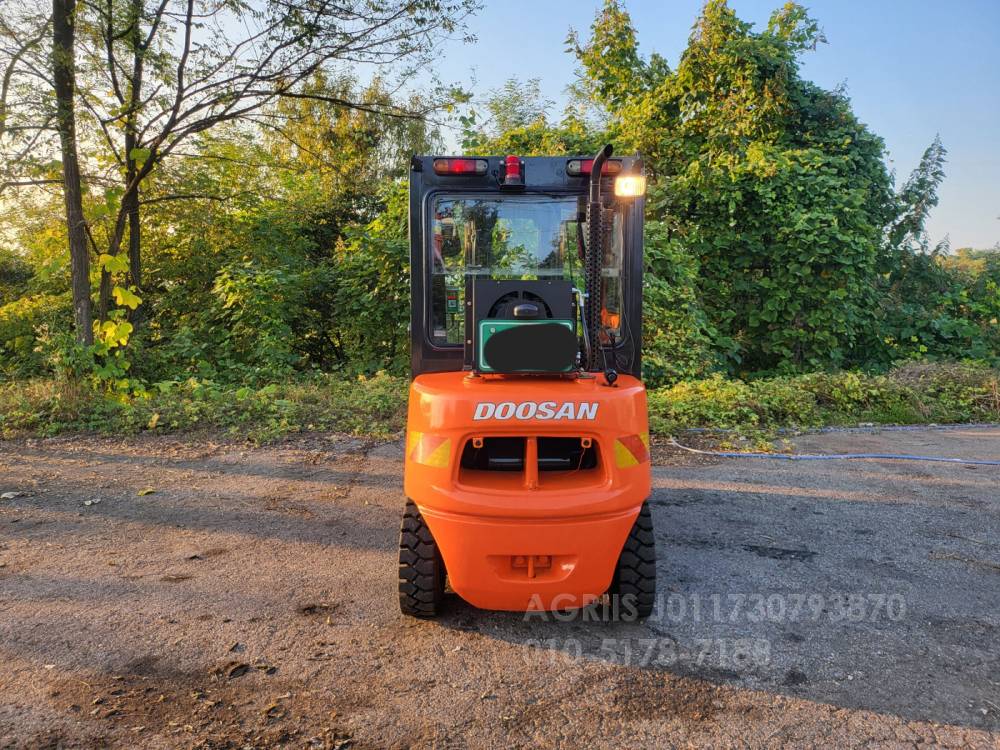 Doosan Forklift 중고지게차 두산 D30S-5 디젤 3단 지게차특A급캐빈히터에어컨.과속경보기등  사진 8