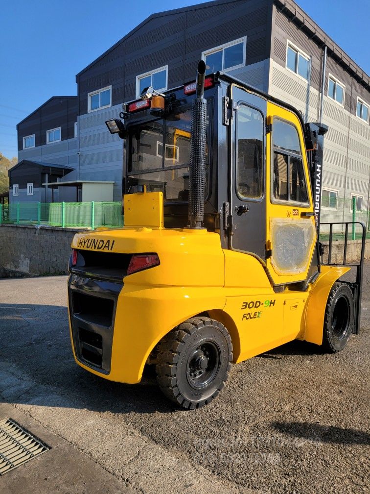 Hyundai Forklift 현대포렉스30D-9H 풀옵션지게차  사진 6