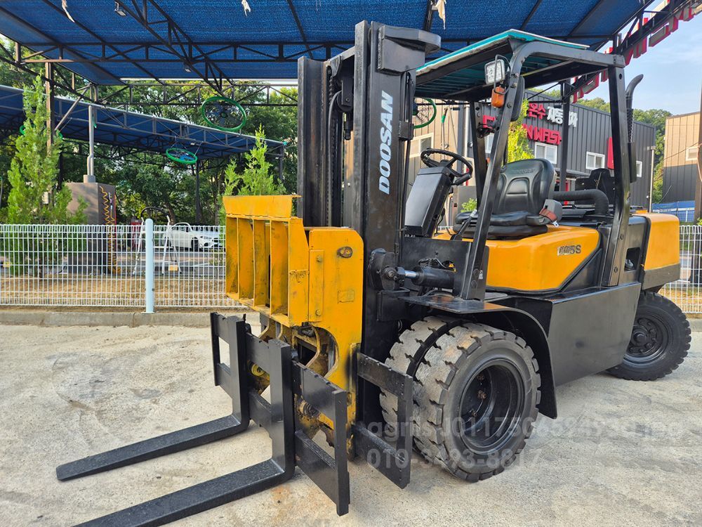 Doosan Forklift D35-2  뒤우측면