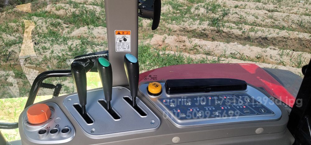 TYM Tractor TX59  뒤우측면