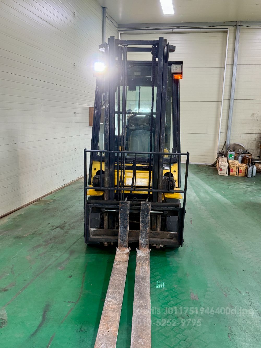 Hyundai Forklift 15D  뒤우측면