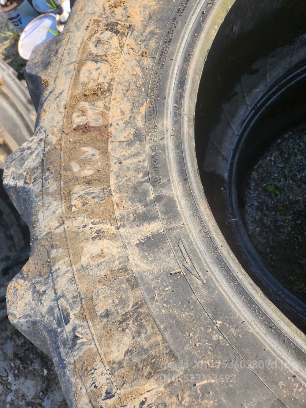  미쉐린타이어 480.70.30  480.70.30  뒤우측면