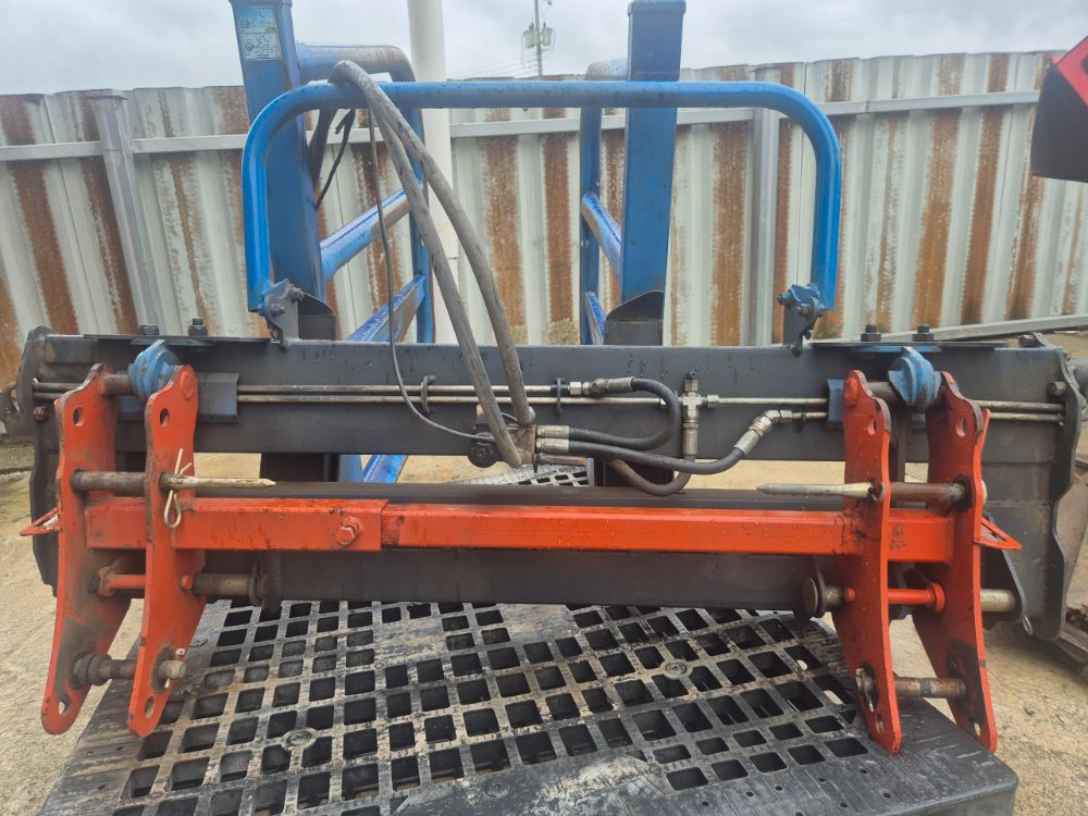 Daeho 여프로Bale Gripper S2400  앞좌측면