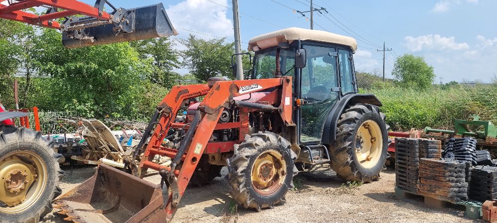 TYM Tractor T550 (55hp) 앞좌측면