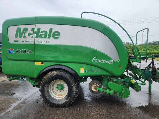  Round Baler 퓨전3  앞좌측면