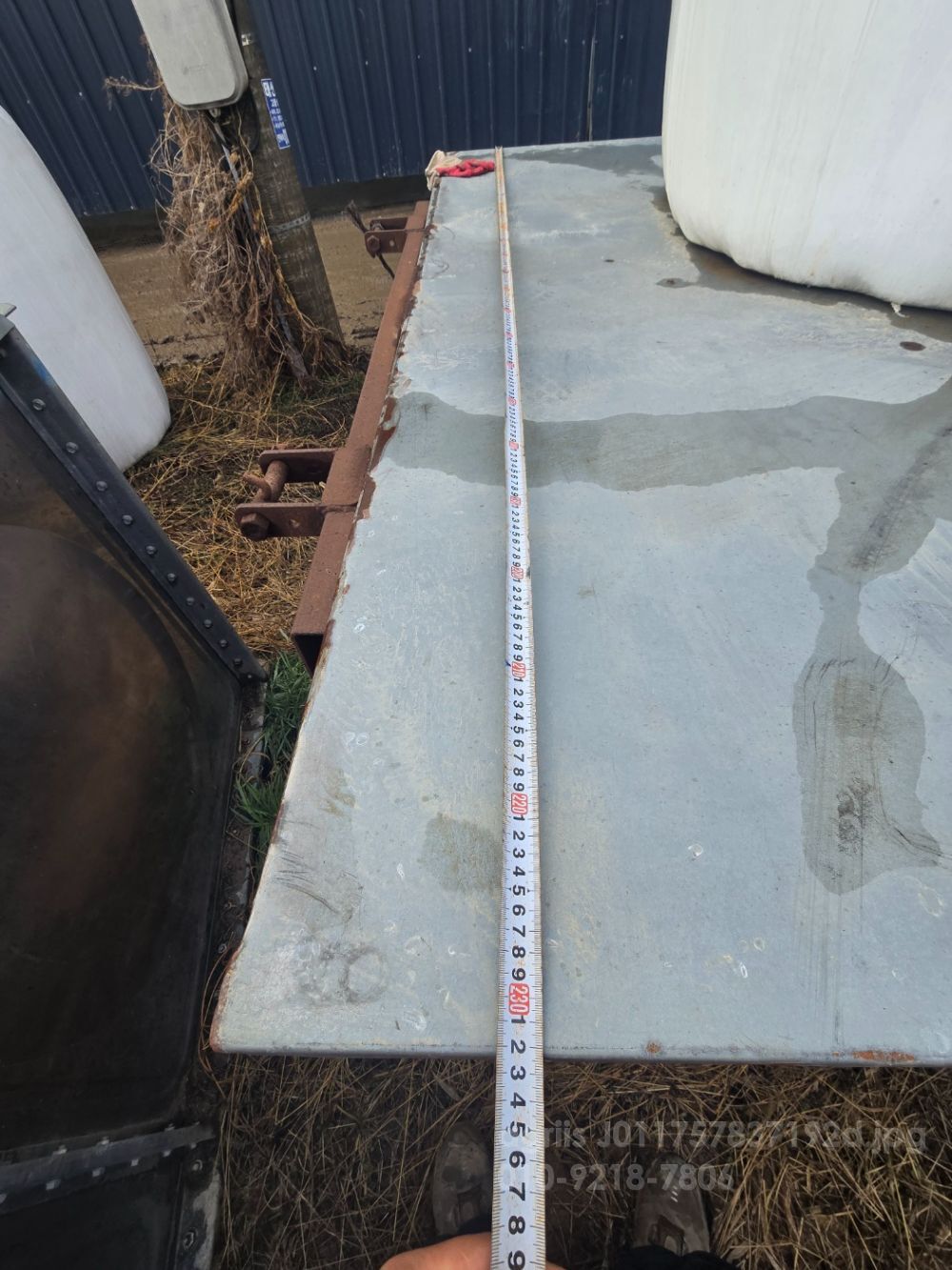  작업기 작업기  뒤우측면