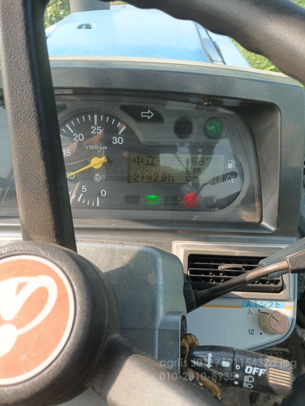 TYM 트랙터 TJ65 (65마력) 뒤우측면