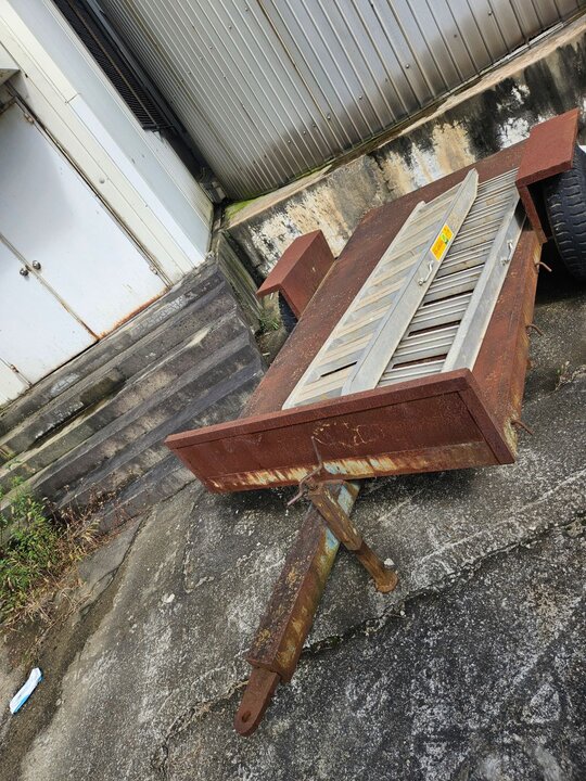  Trailer 트레일러  앞좌측면