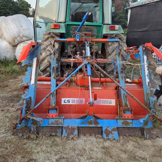  써레 써레 앞좌측면