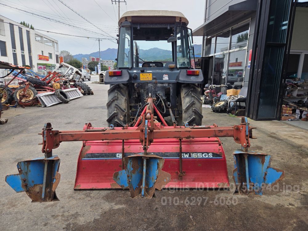 TYM 트랙터 T431 (43마력) 뒤우측면