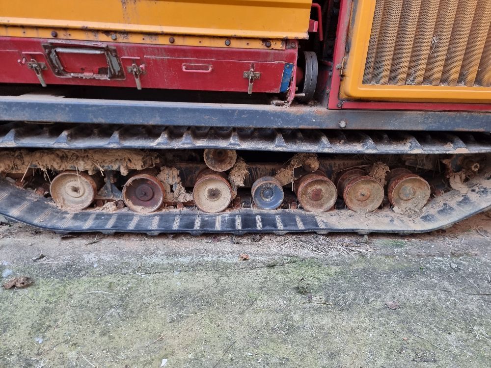 TYM 콤바인 H6000 (4조식) 뒤우측면