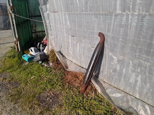  소음기 트랙터 피아트 (55마력) 앞좌측면