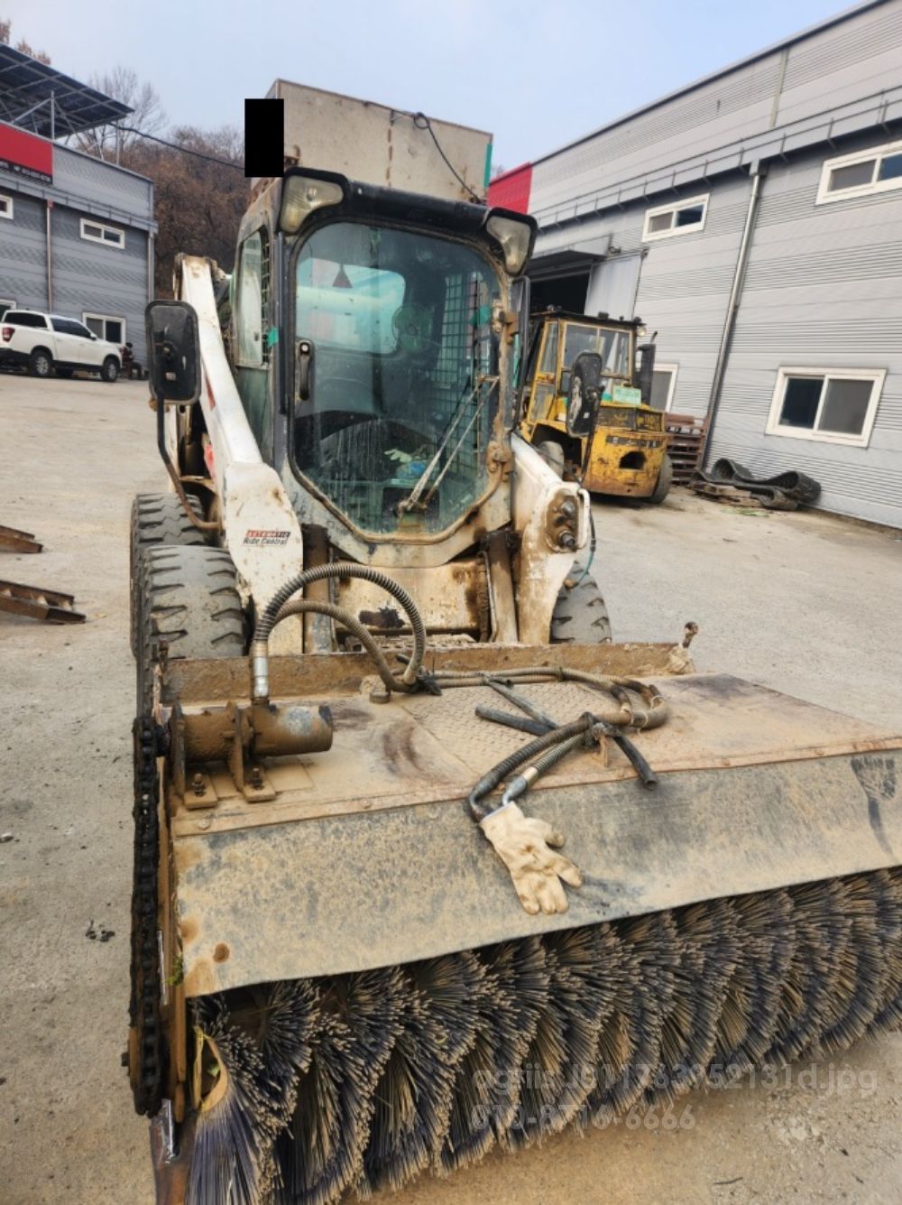  Skid steer loader S650  뒤우측면