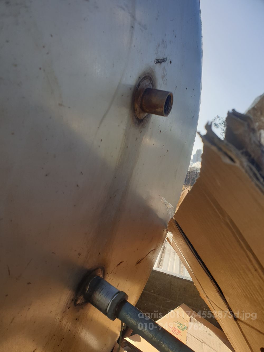  (견인식) 물탱크 기름탱크 저장탱크 경유탱크  . 뒤우측면