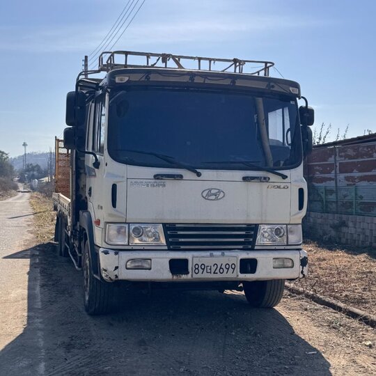 Hyundai 메가 트럭 4.5톤 메가 트럭 4.5톤  앞좌측면