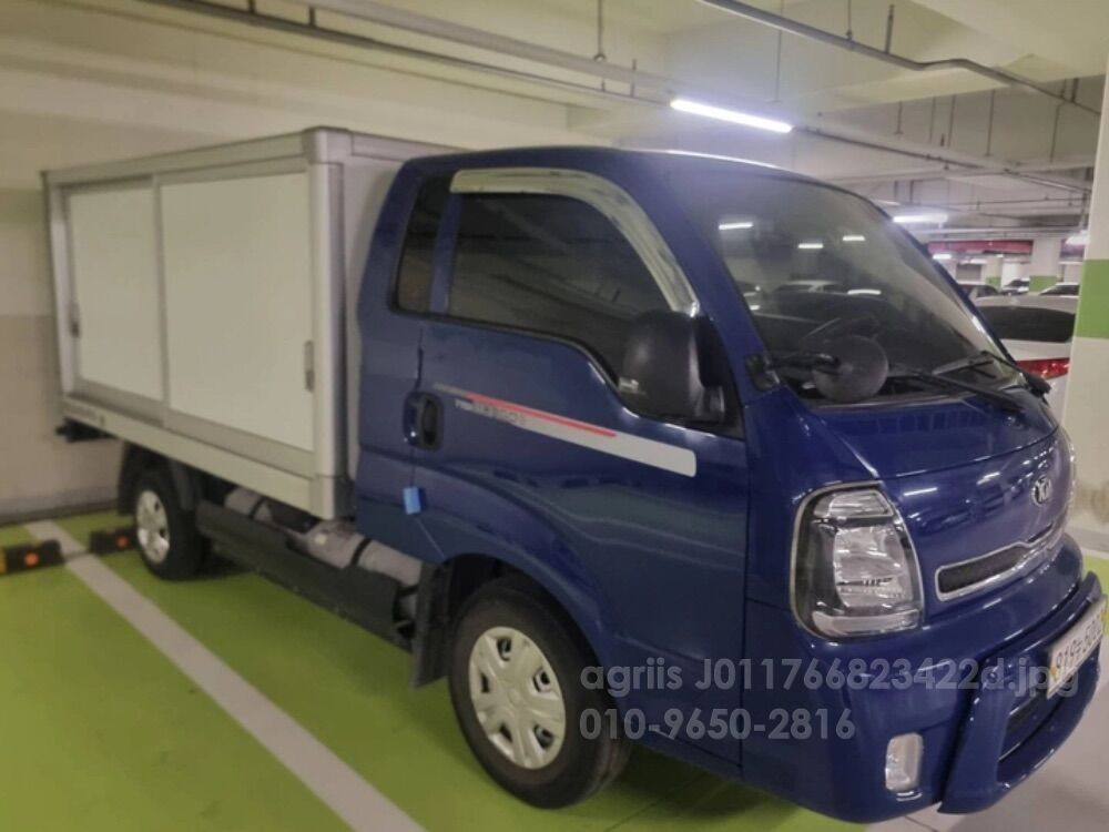  기아 더 뉴 봉고III 1톤 PU LPi 초장축 킹캡 GLS 더 뉴 봉고III  뒤우측면