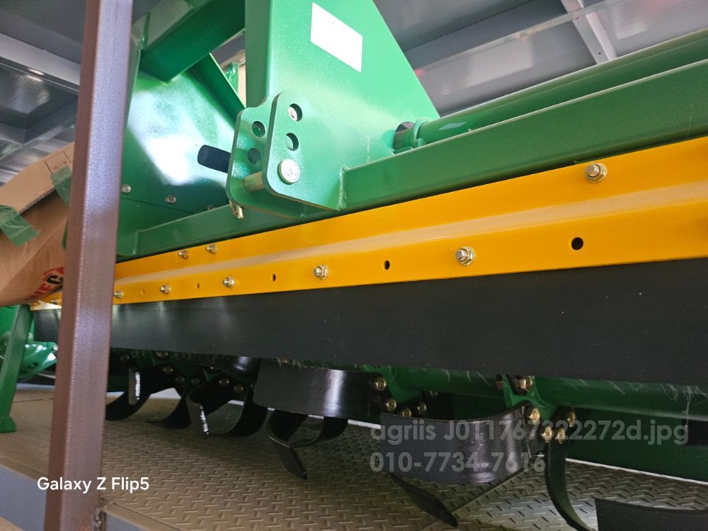 Wecan Rotavator WR2300 (경폭230cm) 뒤우측면