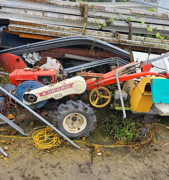 Daedong 잔가지 파쇄기 파쇄기  앞좌측면