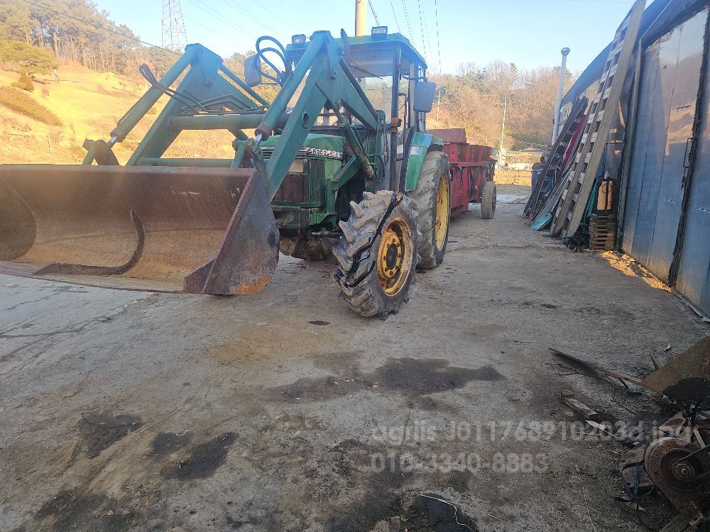 JohnDeere Tractor 5300 (56hp) 뒤우측면