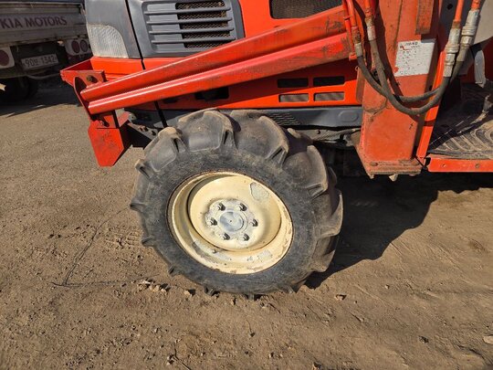 Daedong Tractor D380L (38hp) 앞좌측면