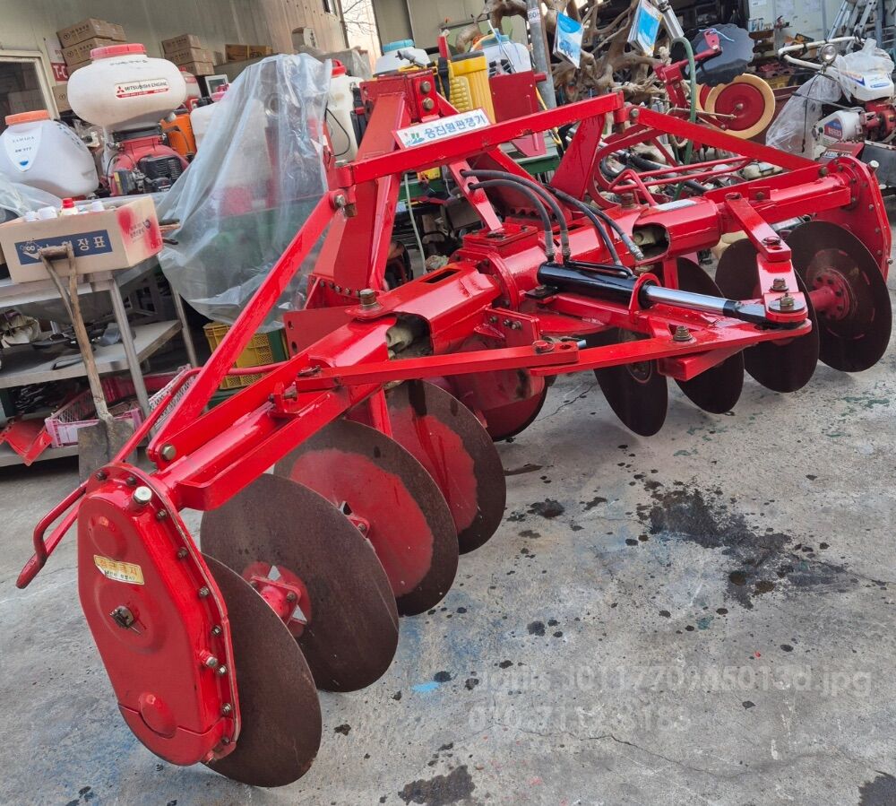 영진 원판쟁기 쟁기 원판 뒤우측면