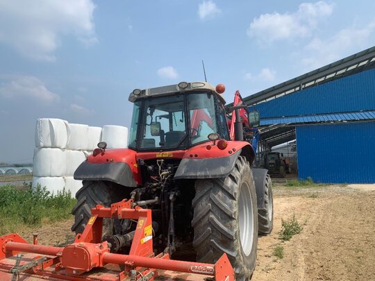 아세아 트랙터 MF-7480 (167마력) 앞좌측면