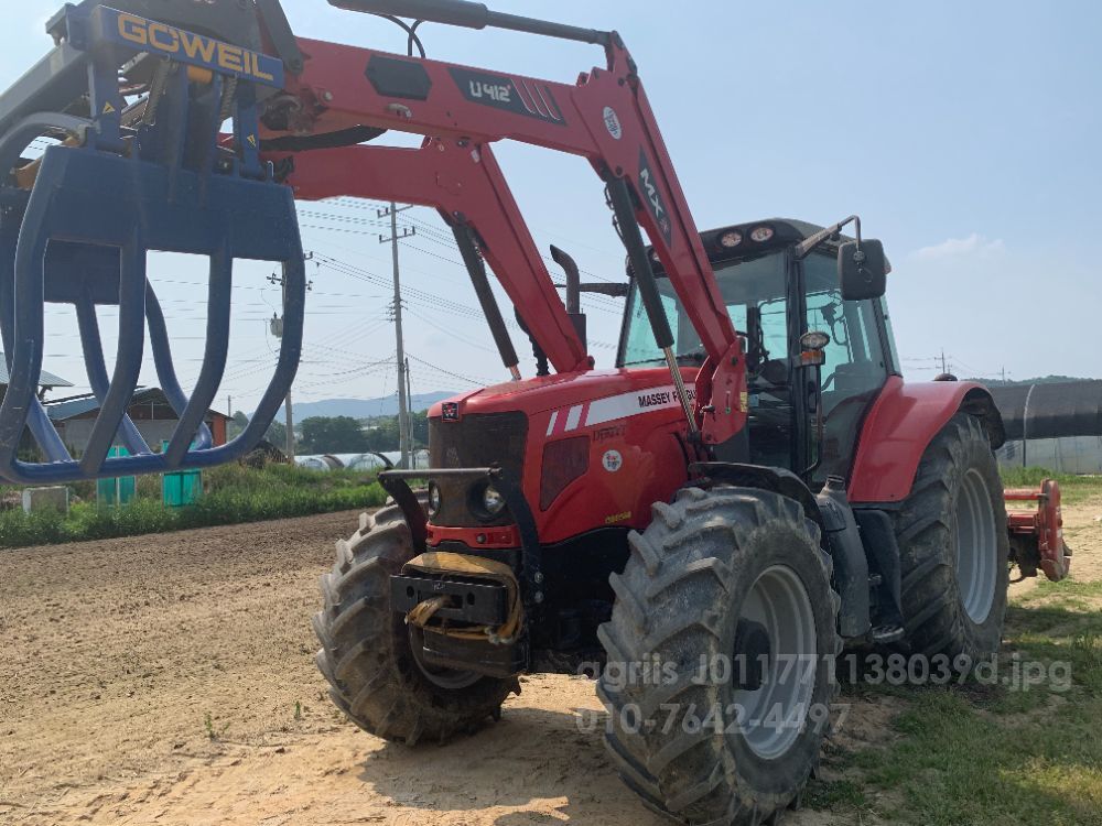 아세아 트랙터 MF-7480 (167마력) 뒤우측면