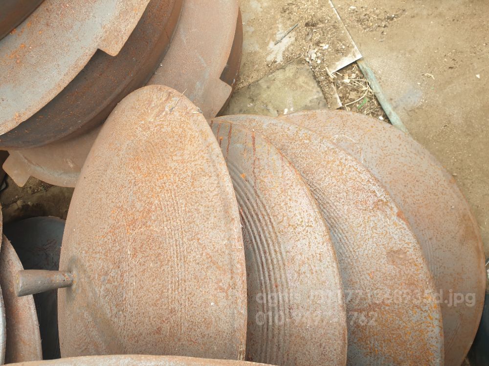  가마솥 .  뒤우측면