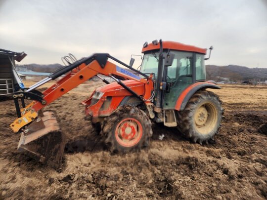 대동 트랙터 TS60 (60마력) 앞좌측면