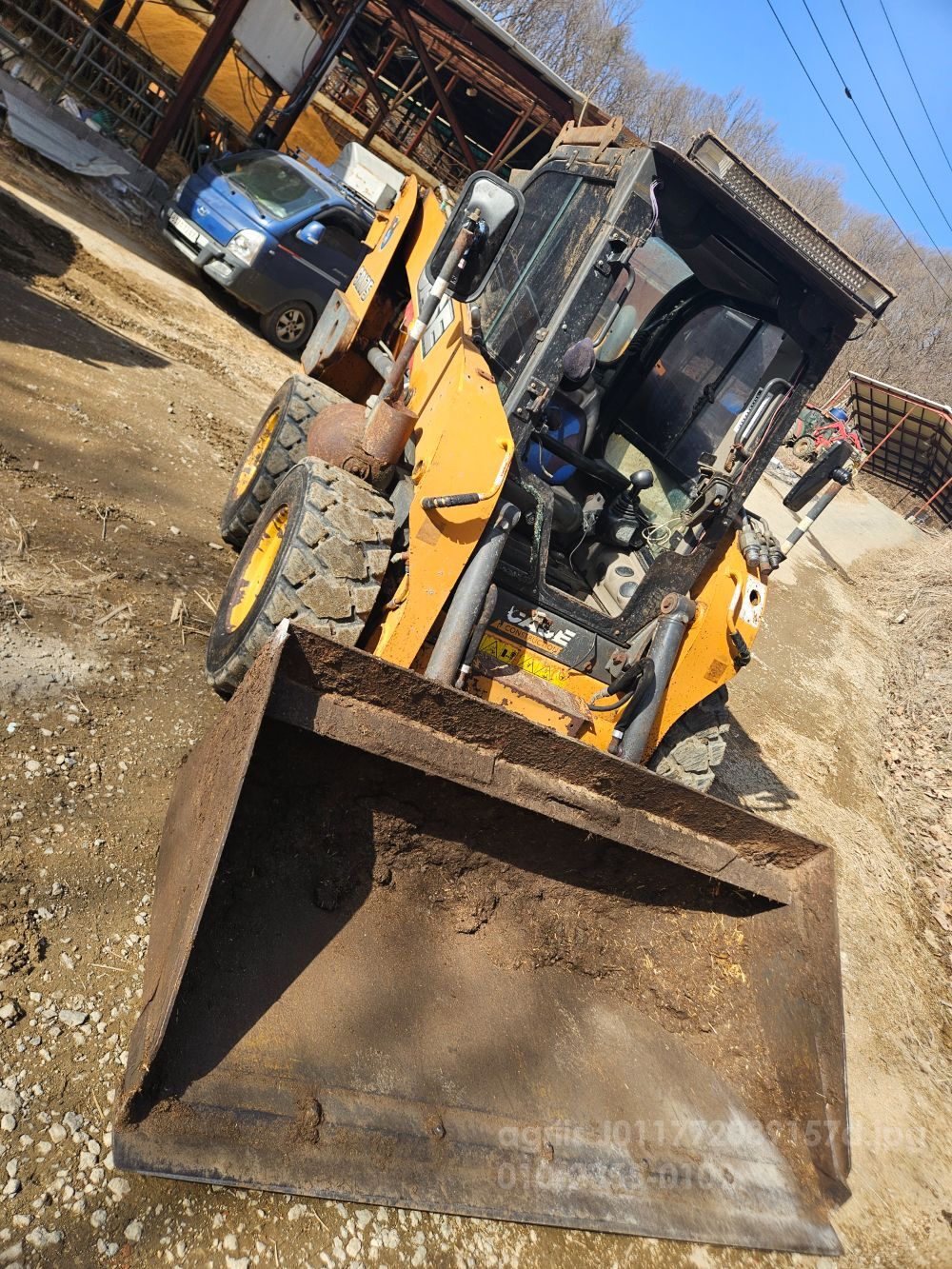 케이스 스키로더 스키드로더 Sr176 뒤우측면