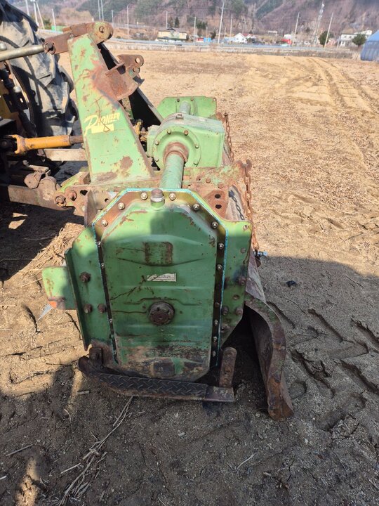 첼리235k타임 로타리 (경폭235cm) 앞좌측면