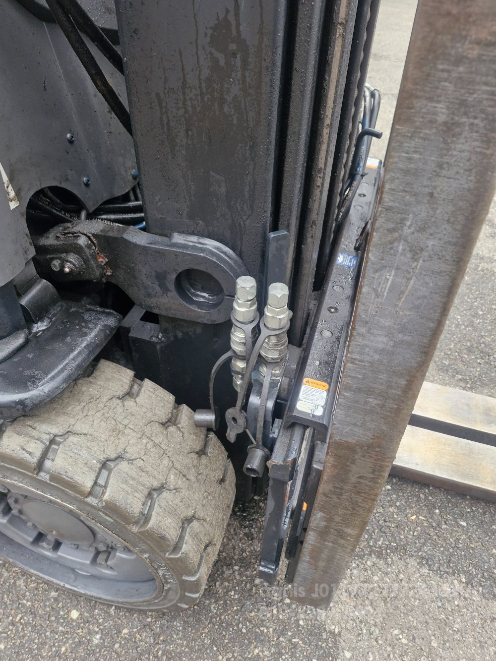  Forklift ST6004-04 (1.5톤) 뒤우측면