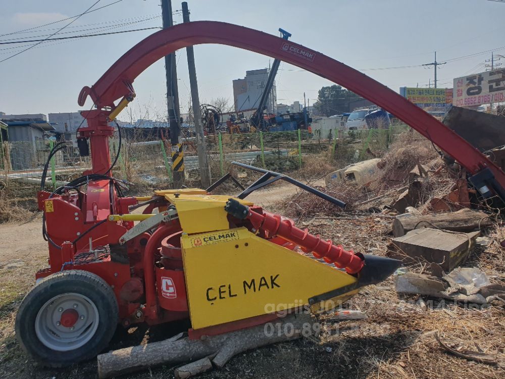  Corn Harvester 켐퍼3000(동일)  뒤우측면
