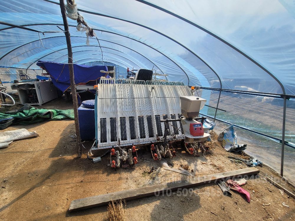 Kubota Rice transplanter SPU65F (6Rows) 뒤우측면